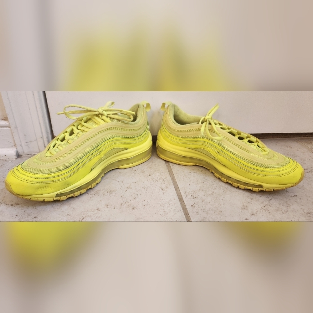 Nike Air Max 97 Volt Women's Size 8 Shoes Athletic Low Trainer Sneakers READ